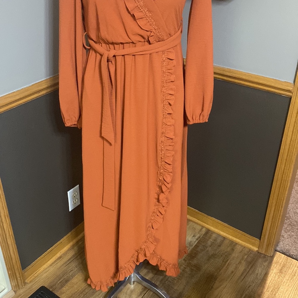 Simplee burnt orange v neck ruffle wrap long sleeve dress size small - Picture 6 of 11